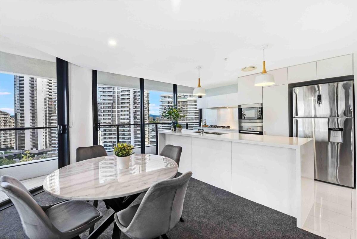 Apartment Relax At The At Oracle 21009 Gold Coast