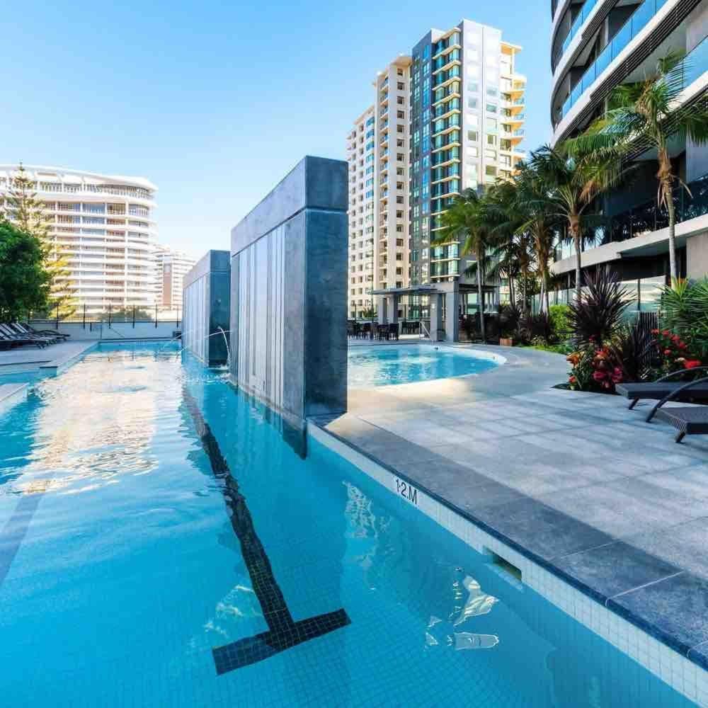 Relax At The At Oracle 21009 Apartment *